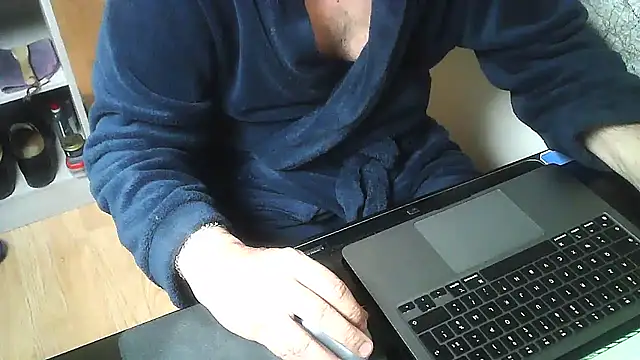 Snapshot of DUDURA@xh chatting on 03-04-26, 07:58 DUDURAxh online show from 03-04-26, 07:58