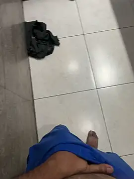 luciferdxm5 online show from 04-05-26, 03:47