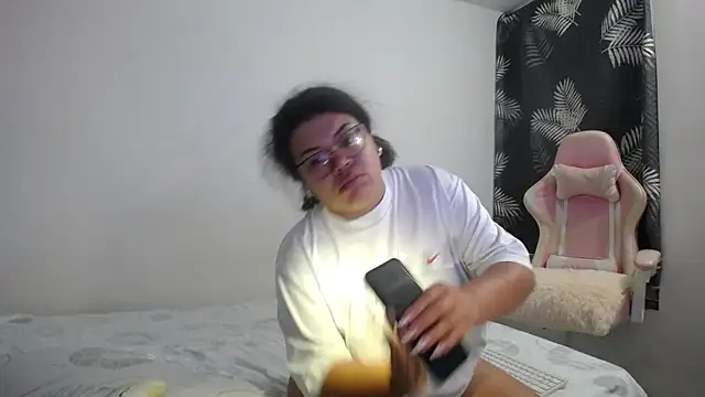 Snapshot of mabigomez00 chatting on 03-03-26, 09:15 mabigomez00 online show from 03-03-26, 09:15