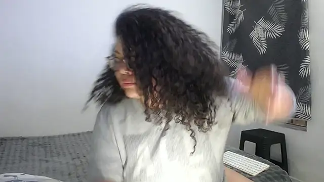 mabigomez00 online show from 08-03-26, 08:13