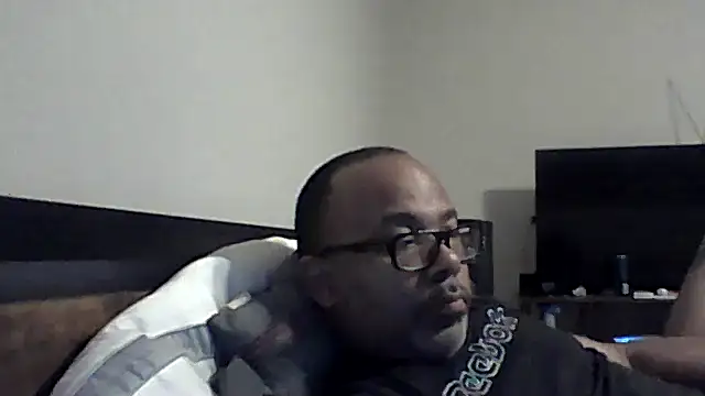 Snapshot of dababyboii chatting on 04-24-26, 04:15 dababyboii online show from 04-24-26, 04:15