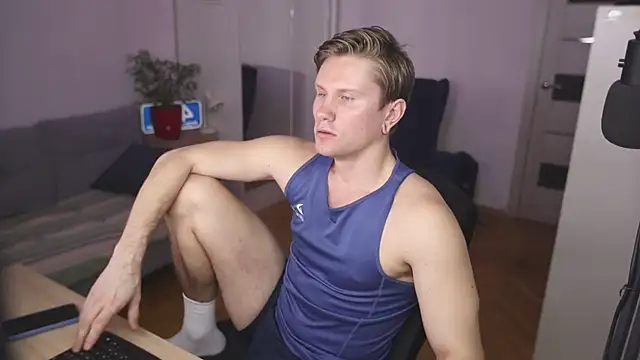 Snapshot of kevin-park chatting on 02-08-26, 04:21 kevin-park online show from 02-08-26, 04:21