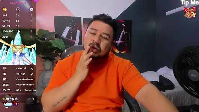 oso dirty  online show from 12-29-24, 05:33