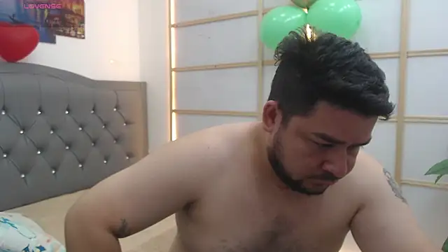 oso dirty  online show from 03-25-26, 12:44