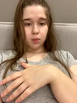 Snapshot of HornyGirlH chatting on 11-30-25, 02:26 HornyGirlH online show from 11-30-25, 02:26