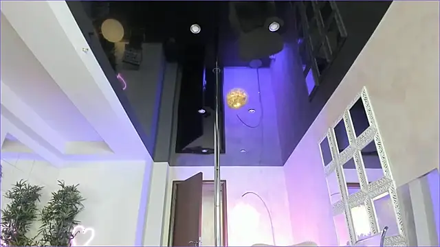 Snapshot of LisaAkira chatting on 11-13-25, 07:29 LisaAkira online show from 11-13-25, 07:29