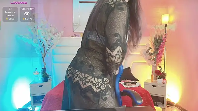 moxa hot online show from 05-25-26, 03:51