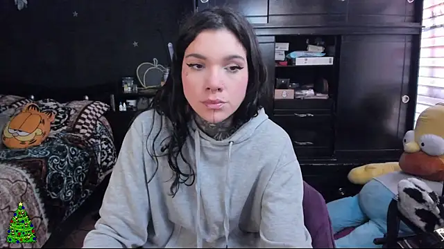 Lilmarieee online show from 12-27-24, 01:39