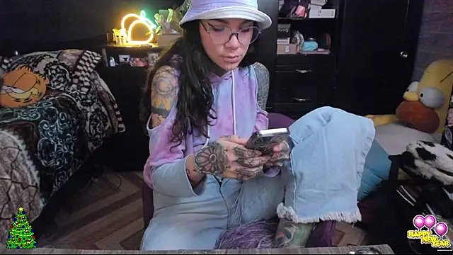 Lilmarieee online show from 12-30-24, 08:47