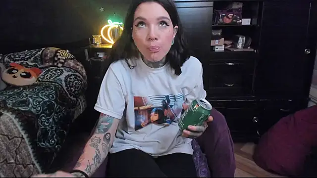 Lilmarieee online show from 02-07-25, 09:04