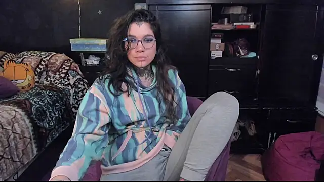 Lilmarieee online show from 03-21-25, 01:13