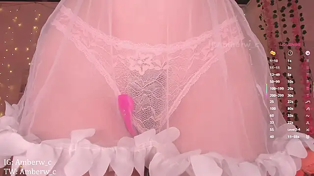 Ambeerouse online show from 10-26-25, 03:12