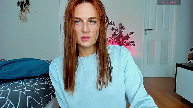 BritneyHall online show from 02-27-25, 08:50