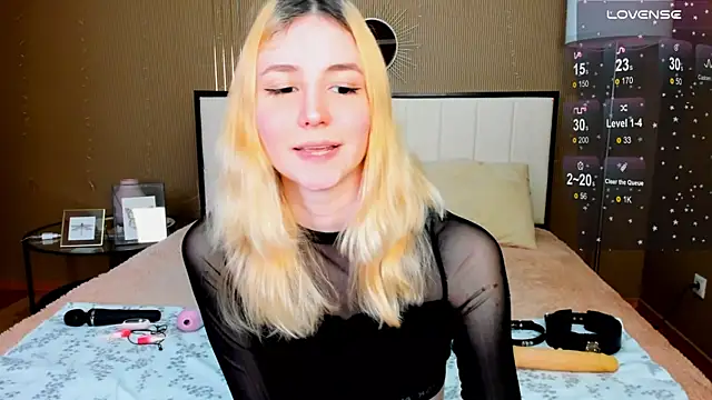 Snapshot of fleximona chatting on 10-05-25, 09:51 fleximona online show from 10-05-25, 09:51