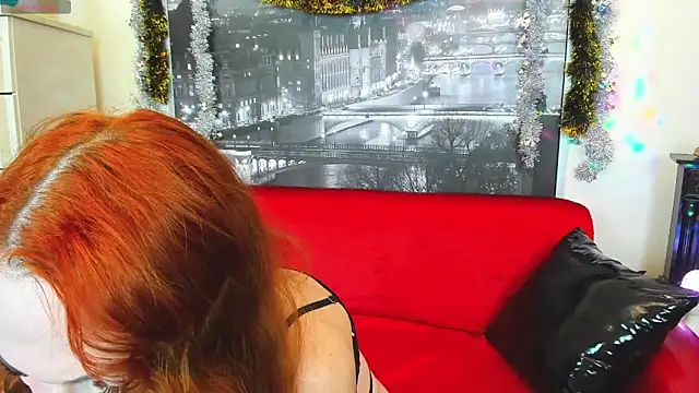 Snapshot of softlysoftlyasbeauty chatting on 01-10-25, 03:37 softlysoftlyasbeauty online show from 01-10-25, 03:37