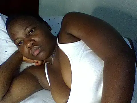 Snapshot of cute-marianna chatting on 04-28-26, 04:06 cute-marianna online show from 04-28-26, 04:06