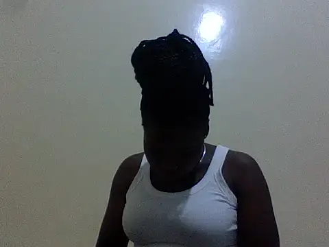 Snapshot of cute-marianna chatting on 05-16-26, 05:45 cute-marianna online show from 05-16-26, 05:45