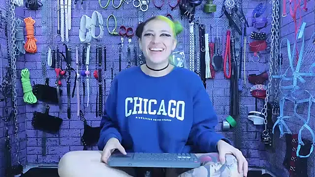 Snapshot of PANDORANEZZ chatting on 02-09-25, 09:26 PANDORANEZZ online show from 02-09-25, 09:26