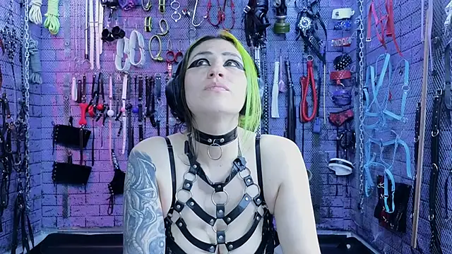 Snapshot of PANDORANEZZ chatting on 03-08-25, 08:55 PANDORANEZZ online show from 03-08-25, 08:55