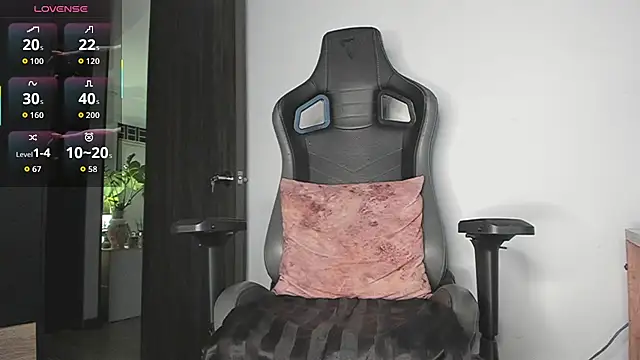 Snapshot of imferrer chatting on 07-21-26, 03:42 imferrer online show from 07-21-26, 03:42