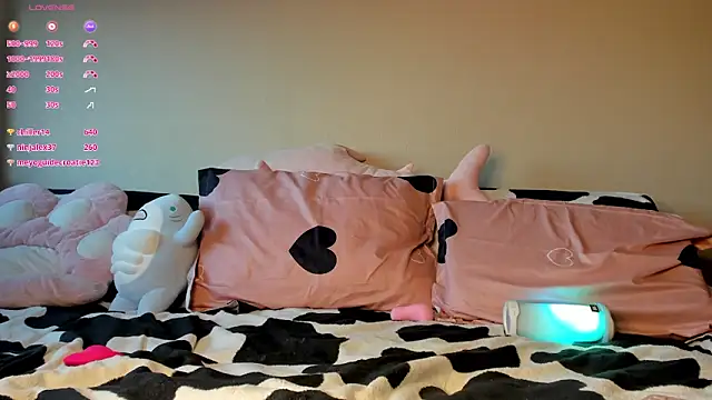 YaraAveiri online show from 02-16-25, 02:10