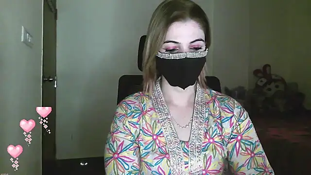 Cute Sonii online show from 12-18-25, 11:16