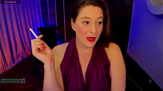 Snapshot of cee2nv chatting on 06-25-26, 10:25 cee2nv online show from 06-25-26, 10:25
