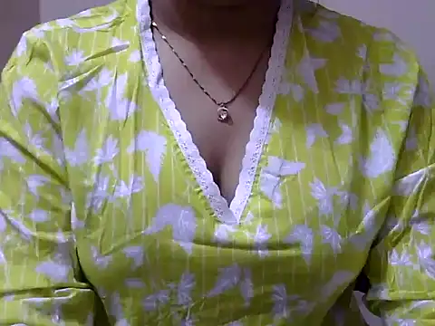 mahira 999 online show from 03-18-26, 04:04