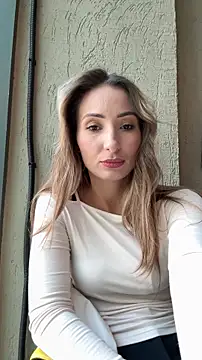 YOUR-KARINA online show from 10-30-25, 09:33