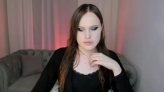 Snapshot of EffieMinki chatting on 07-15-26, 11:43 EffieMinki online show from 07-15-26, 11:43