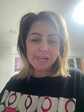 Emma roqueen online show from 12-08-24, 12:41