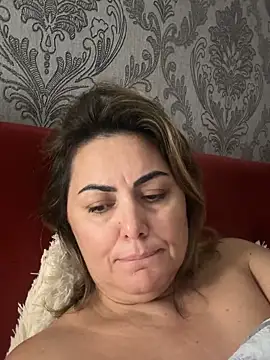 Emma roqueen online show from 09-10-25, 10:32