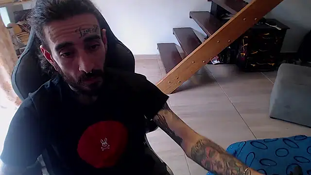 Snapshot of harry_reems1 chatting on 01-02-25, 05:29 harry reems1 online show from 01-02-25, 05:29