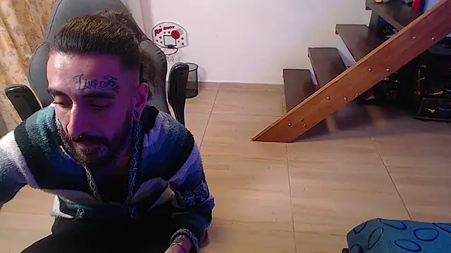 Snapshot of harry_reems1 chatting on 01-09-25, 04:30 harry reems1 online show from 01-09-25, 04:30