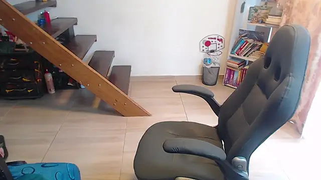 Snapshot of harry_reems1 chatting on 01-19-25, 08:41 harry reems1 online show from 01-19-25, 08:41