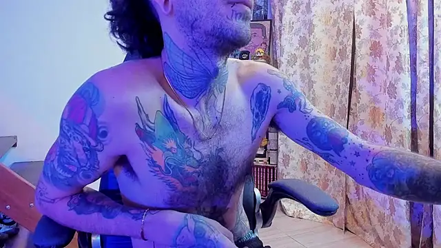 Snapshot of harry_reems1 chatting on 02-19-25, 07:28 harry reems1 online show from 02-19-25, 07:28