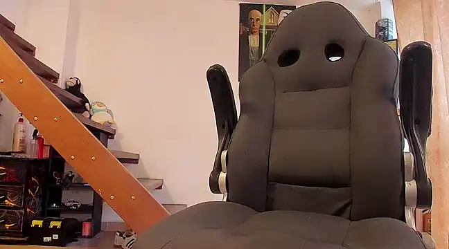 Snapshot of harry_reems1 chatting on 02-28-25, 02:42 harry reems1 online show from 02-28-25, 02:42