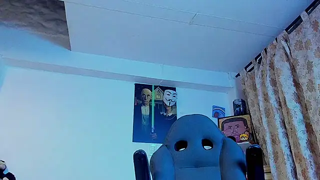 Snapshot of harry_reems1 chatting on 03-08-25, 09:28 harry reems1 online show from 03-08-25, 09:28