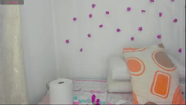 moana taylor online show from 10-02-25, 10:11