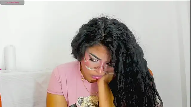 moana taylor online show from 04-20-26, 01:03