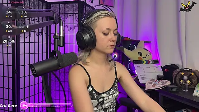 GhostieGhoo online show from 04-25-26, 01:19