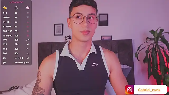 Snapshot of I_Gabriel chatting on 07-23-26, 04:43 I Gabriel online show from 07-23-26, 04:43