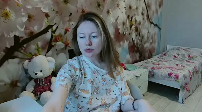 ConnieDaw online show from 12-17-24, 05:07