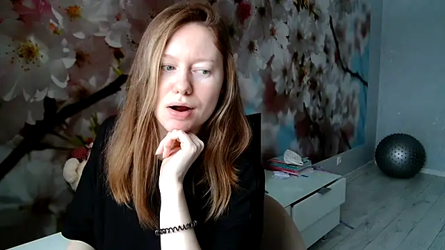 ConnieDaw online show from 01-19-25, 09:33