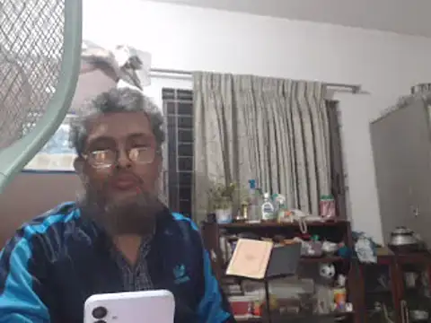 Snapshot of HOW70 chatting on 01-26-25, 08:02 HOW70 online show from 01-26-25, 08:02