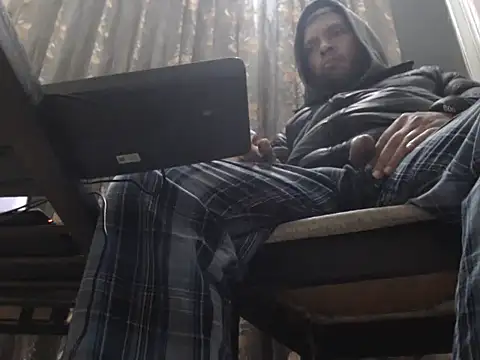 Snapshot of HOW70 chatting on 01-10-26, 07:04 HOW70 online show from 01-10-26, 07:04