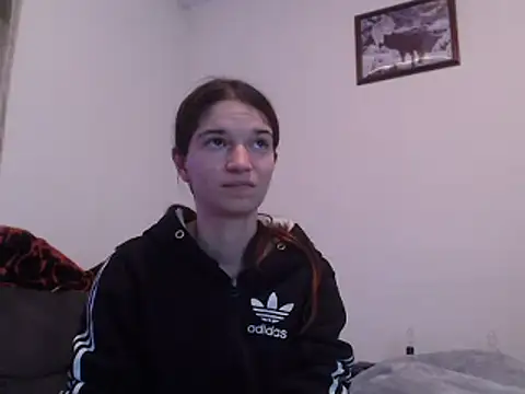 Geile-Luna online show from 12-21-24, 06:34