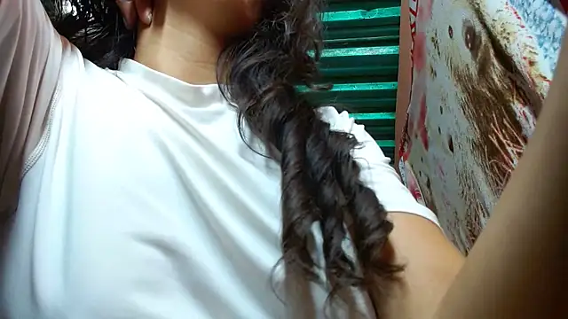 Snapshot of chandra_haraa chatting on 12-30-24, 02:31 chandra haraa online show from 12-30-24, 02:31