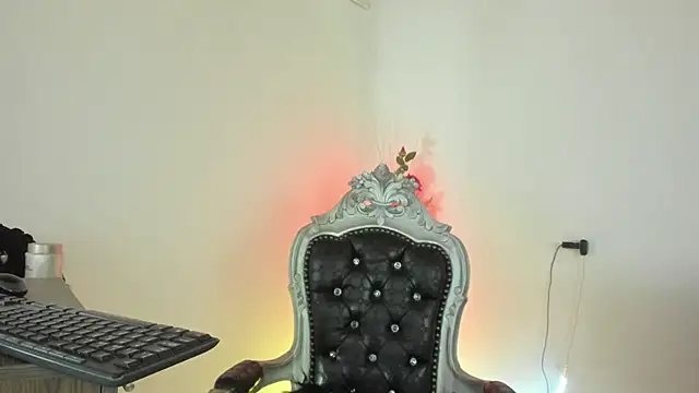 Hela wet online show from 02-05-25, 01:15