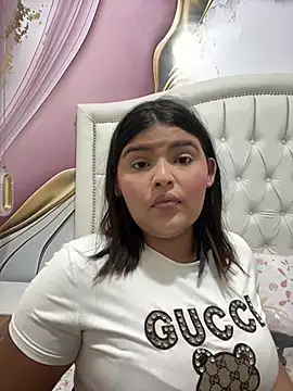Snapshot of Lia_sexx chatting on 06-19-26, 07:17 Lia sexx online show from 06-19-26, 07:17